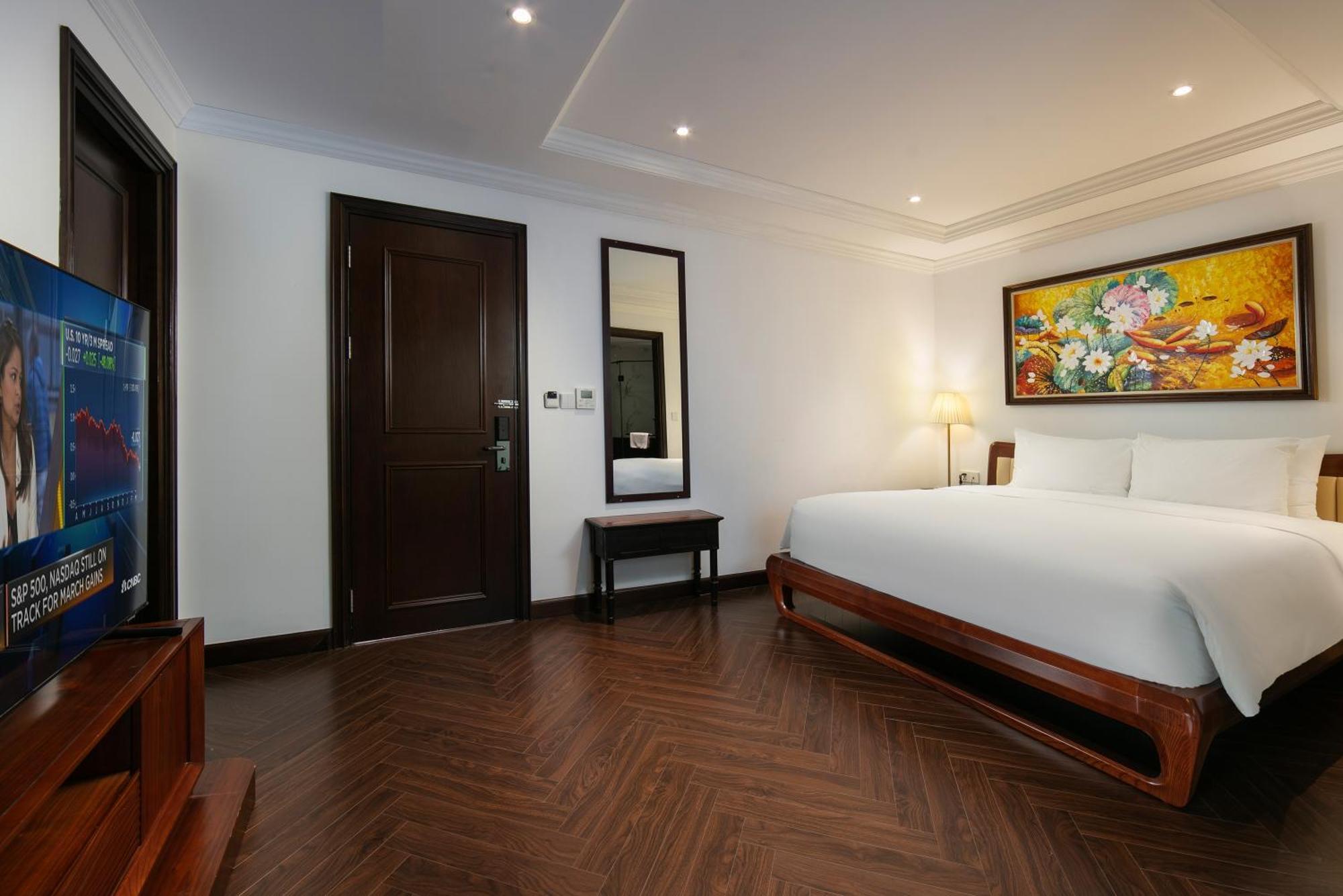May De Ville Crown Hotel 하노이 외부 사진 Deluxe Room